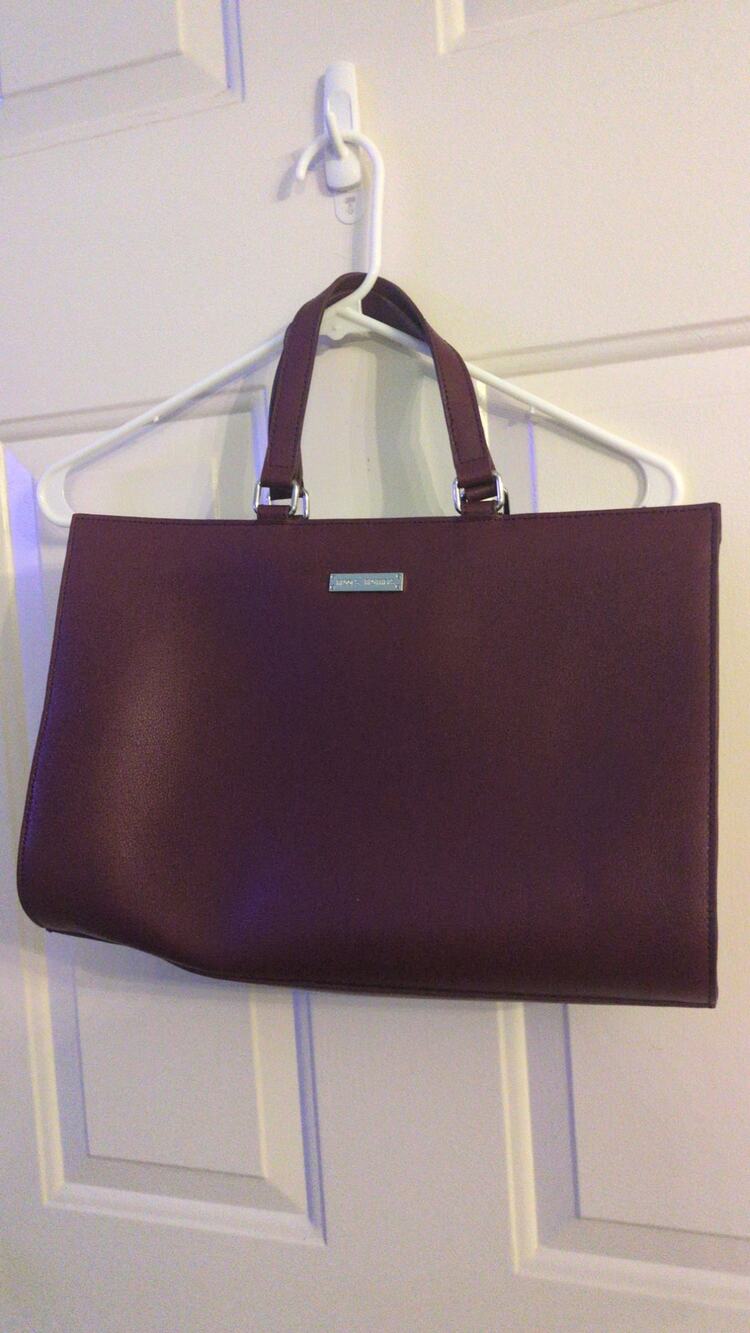 Brooks Brothers Maroon Pebbled Leather Tote Bag Satchel NWOT Luxury, Classic